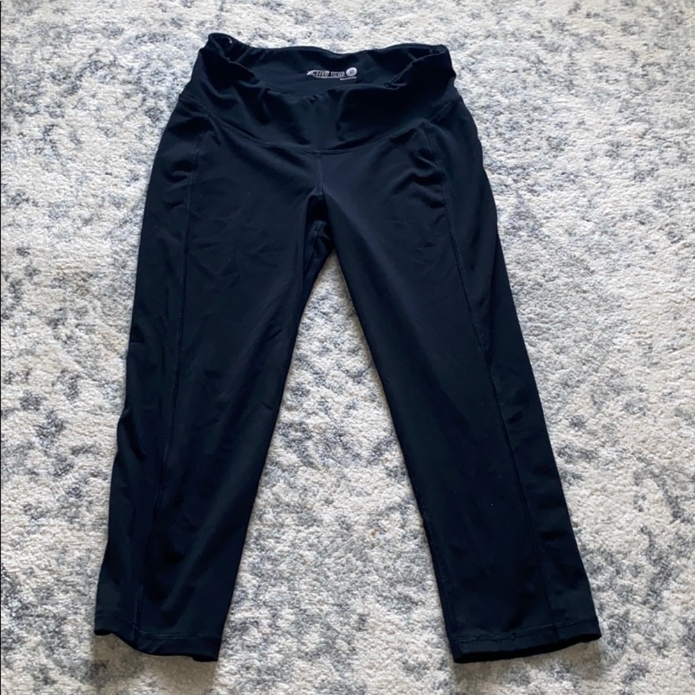 old navy crop leggings